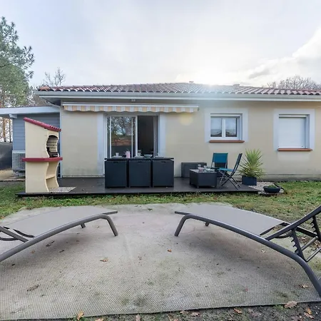 Сasa de vacaciones Maison Moderne 3* Avec Jardin Et Clim A Bourg - Pres Des Pistes Cyclables Et Plages - Fr-1-319-533 *